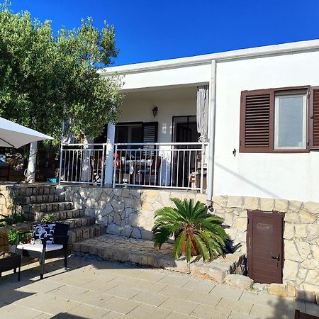 Weekend House Olive Garden Villa Donje Selo na Šolti Dış mekan fotoğraf